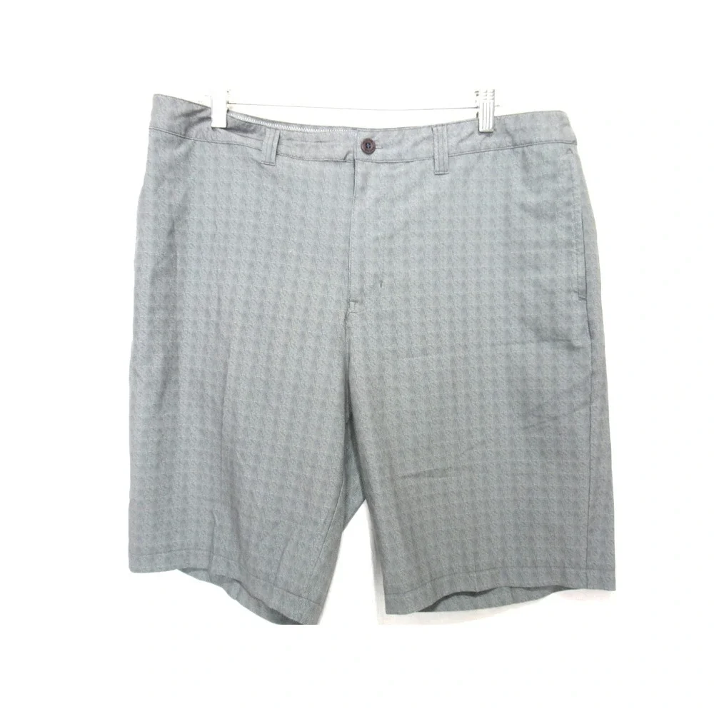 Travis Mathew Men's Size 36 Light Sage Green Golf Travel‎ Leisure Shorts